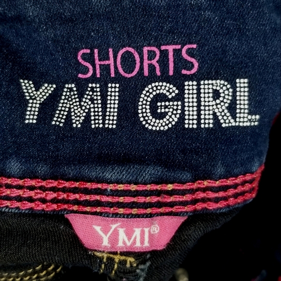 YMI Girl Dark Wash Triple Button Stretch Denim Shorts- Size 7 - Picture 6 of 8